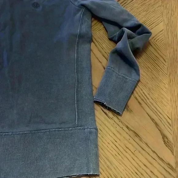 Converse All Star crew distressed washed out sweater blue Small - Picture 5 of 8